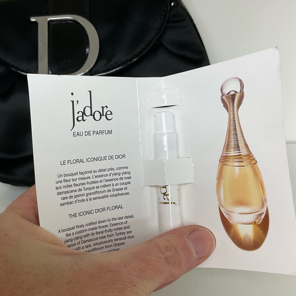 DIOR Bundle! & Makeup Mix! NEW! Retails over $150 - Picture 12 of 16